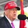 Trump verdedigt weren buitenlandse studenten op Amerikaanse universiteit Harvard