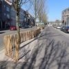 Ongeduldige buschauffeur rijdt ziekenwagen aan: hulpdiensten versperden rijbaan om bewusteloze man te verzorgen