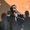 Alex Warren brengt in juli tweede album uit