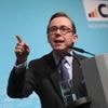Vorschlag von Thüringer SPD-Landräten: CDU-Politiker Amthor hält Asylbewerberleistungen als Darlehen für „prüfenswert“