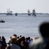 Verletzte beim "Sail"-Festival: Schiff gerät in Bremerhaven in Brand