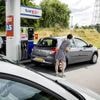 Benzine in een dag ruim 1 cent duurder door spanningen Midden-Oosten
