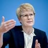 „Wird nicht durchhaltbar sein“: Wirtschaftsweise will Pflegeleistungen kürzen und Eigenanteil erhöhen