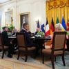 Voor Poetin is de Donbas een nationalistische trofee en een voet tussen de deur