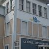 "On a mis des couvertures de survie contre les fenêtres" : au coeur de l'hôpital vétuste de Vierzon victime des fortes chaleurs