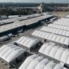 Deutschlands größte Geflüchtetenunterkunft: Berliner Senat will Standort in Tegel auch nach 2025 erhalten