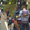 KIJK. Met een geweldig gebaar als laatste wapenfeit: Remco Evenepoel geeft in tranen op