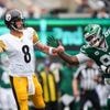 National Football League: Vier Touchdowns gegen Ex-Team: Rodgers gewinnt mit Steelers