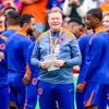 Koeman passeert Brobbey 'vooral vanwege fitheid' en ziet toekomst in Meerdink