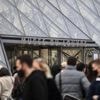Frankreich: Louvre-Personal am Limit: Touristen vor geschlossenen Türen