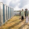NU+ | Klotsende dixies en lange doucherijen: hoe hou je jezelf fris op een festival?