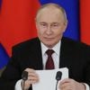 Guerre en Ukraine : Poutine propose des négociations "directes" avec l'Ukraine le 15 mai, Macron juge "insuffisant" ce "premier mouvement"