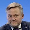 BP battles for its independence amid takeover talk