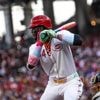 Monasterio's 3-run homer lifts Brewers to 14th straight win, 6-5 over Reds
