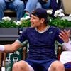 Zizou Bergs met rug tegen de muur na verlies tiebreak derde set (1-2) tegen Frans opslagkanon, straks grote hommage voor Nadal