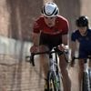VIDÉO. La triathlète Cassandre Beaugrand chute violemment à vélo lors d’une étape des Mondiaux