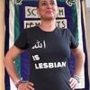 Provocatie is het wapen van deze feminist: met haar ‘Allah is lesbisch’-shirt belandt ze nu in de cel