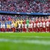 Ligastart der Fußballerinnen: „Neuer Meilenstein“: FC Bayern siegt vor Rekordkulisse