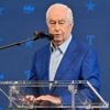 Roger Penske sells a third of Indianapolis Motor Speedway and IndyCar to Fox