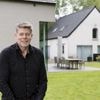Joris renoveerde 20 jaar lang en ziet zijn droomwoning geschat op 900.000 euro: “Geen enkele inkijk of last van passerend verkeer”