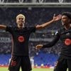 "Ces gamins ont du mérite !" : la joie et l'émotion des supporters du FC Barcelone, nouveau champion d'Espagne