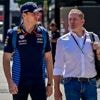 Jos Verstappen zet de druk erop bij Red Bull: ‘Anders gaat het dit seizoen niet meer lukken’