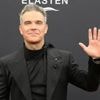 Premiere bei Club-WM: Robbie Williams singt neue FIFA-Hymne