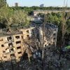 Russian attacks on Ukraine kill at least 6 and injure over a dozen