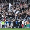 « C’était le feu dans la tribune » : à Nantes, les supporters d’Angers SCO ont porté leurs joueurs