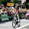 Tour de France 2025 : le panache du vainqueur Tim Wellens, Jonas Vingegaard et Julian Alaphilippe victimes d'une chute sans gravité... Le résumé de la 15e étape