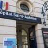 REPORTAGE. "J'ai pris un coup de chaud" : à l'hôpital Saint-Antoine de Paris, des patients souffrant de la canicule pris en charge aux urgences