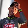 Van der Poel maakt uitstapje naar mountainbike in aanloop naar Tour de France