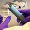 Nicotinesticks met smaakjes zijn nu nog toegestaan, maar bevatten 18 keer meer nicotine dan goed is voor het hart