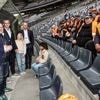 Minister Quintin (MR) wil voetbalclubs en festivals laten betalen voor extra beveiliging: “Iedereen moet zijn verantwoordelijkheid nemen”