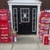 Kentucky mom's astonishment after 70,000 lollipops show up at her doorstep