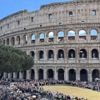 Toerist (47) gespiest bij Colosseum nadat hij over hek probeert te klimmen, spoedoperatie nodig