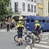 Twee Portugese cafés in Antwerpen gecontroleerd door aanzienlijke politiemacht: al zeker één illegale persoon gevat