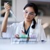 Niet alleen ingenieurs profiteren: 6 functies die óók goed boeren in chemie en farma