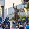 Football américain. Une statue géante de la légende Tom Brady dévoilée devant le stade des Patriots
