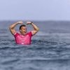 Surf. Un an après l’or olympique, le Français Kauli Vaast s’impose au premier tour du Tahiti Pro