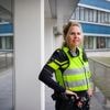 Moordenaar leidt anoniem leven in flat, maar dan staat opeens de politie op de stoep