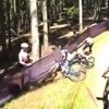 Geen geslaagde terugkeer: Mathieu van der Poel valt twee keer bij rentree in mountainbiken en geeft op