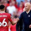Arne Slot uit kritiek op verdediger Trent Alexander-Arnold: ‘Hij gaat toch vertrekken’