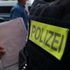 Nächtlicher Einsatz der Polizei: Explosion vor Café in Berlin-Neukölln reißt Anwohner aus dem Schlaf