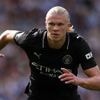 Football. En descendant du bus, Erling Haaland se fait une belle frayeur en s’ouvrant la lèvre