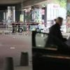 Mit scharfem Gegenstand: Mann verletzt mehrere Menschen in Bielefeld - Fahndung läuft