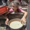 Paus Leo XIV roept op tot het toelaten van “fatsoenlijke humanitaire hulp” in Gaza - Civiele bescherming Gaza meldt 19 doden bij Israëlische invallen