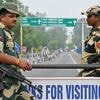 India voert raketaan­val­len uit op buurland Pakistan: acht burgerdoden onder wie vrouwen en kinderen