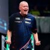 Van Barneveld klopt in Rosmalen landgenoot die na 6 jaar weer PDC-partij speelt