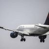 États-Unis. Un avion atterrit en urgence après de violentes turbulences, 25 personnes hospitalisées
